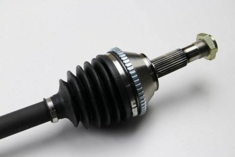 Приводной вал (полуось) BGA DS6707LA