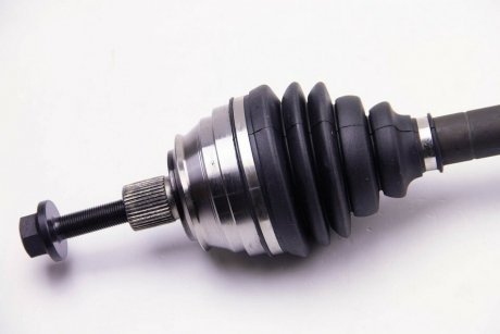 Приводной вал (полуось) BGA DS9609