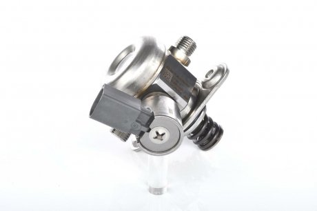 BMW Бензонасос ТНВД F10/F01/X5 E70 3,0 BOSCH 0261520130 (фото 1)