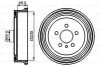 BOSCH OPEL Тормозной барабан задний ZAFIRA 99-,VECTRA -02 0986477104
