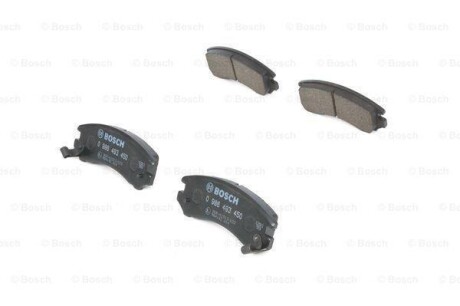 Комплект гальмівних колодок BOSCH 0986493450 (фото 1)