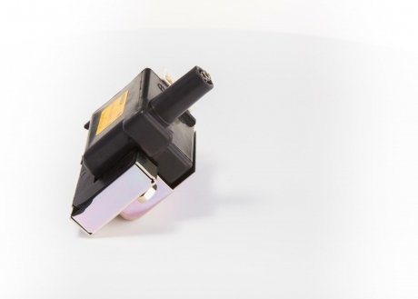 Котушка запалювання BOSCH F000ZS0116