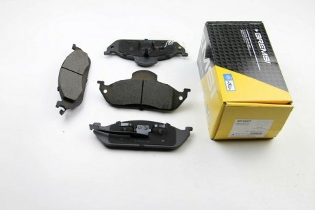 Гальмівні колодки перед. MB M-Class (W163) 98-05 BREMSI BP2897