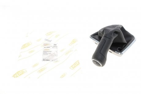 Ручка КПП с пыльником черный 5 ступ VW Polo (09-14) DPA 77111635202 (фото 1)