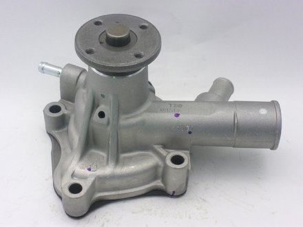 Насос водяний двигуна GMB GWT-30A (фото 1)