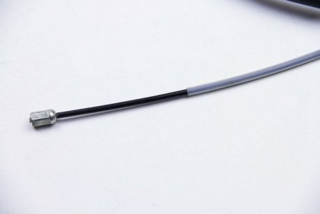 Трос ручного гальма зад. Megane III/Laguna III 07- Л=Пр. (диск) (1883/1062) Goodrem RM4186