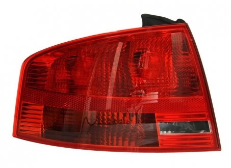 AUDI Задній ліхтар лівий P21W A4 B7 (8EC) HELLA 2VP 965 037-051 (фото 1)