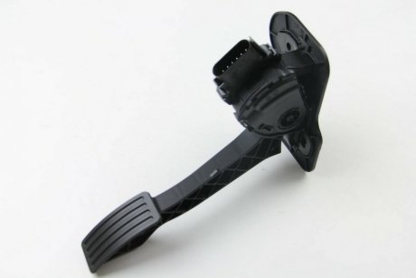 Педаль газа FORD TRANSIT/TRANSIT TOURNEO 2.2D-3.2D 06- HELLA 6PV010946-211 (фото 1)