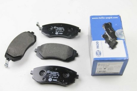 Тормозные колодки перед. Subaru Impreza 02-/Forester 02- (akebono) HELLA 8DB355010-211