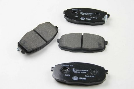 Гальмівні колодки перед. Hyundia i30/KIA C\'eed 02- HELLA 8DB355010-611