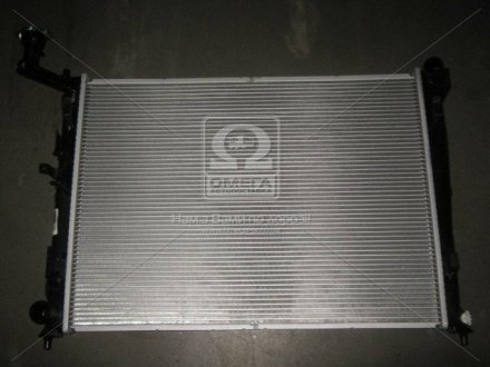 Радіатор охолодження двигуна Hyundai Elantra 06-/I30/I30CW 07- (Mobis) Hyundai / Kia / Mobis 253102H000