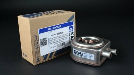 Радіатор масляний Daica Solenza - Mitsubishi Carisma, Space Star - Nissan Interstar OTO RADYATOR KALE 344670 (фото 1)