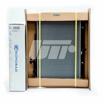 Радіатор системи охолодження KOYO PL061987
