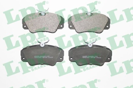 Тормозные колодки дисковые LPR 05P449