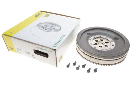 Фото 1 - маховик LuK 415 1057 09 Маховик LuK 415 1057 09 (фото 1)