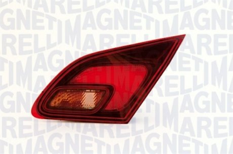 Задний фонарь внутрений правый OPEL ASTRA J (5D) 09-11 (дымковый) MAGNETI MARELLI 714021641807 (фото 1)