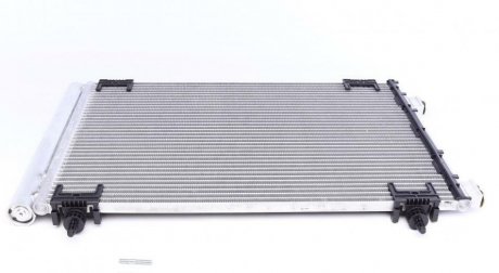 Радіатор кондиціонера MAHLE / KNECHT AC 668 000S