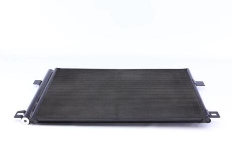 Радиатор кондиционера MAHLE / KNECHT AC 885 000S