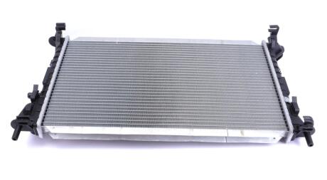Радіатор охолодження двигуна Focus 1.6 98-04 MAHLE / KNECHT CR 1344 000S