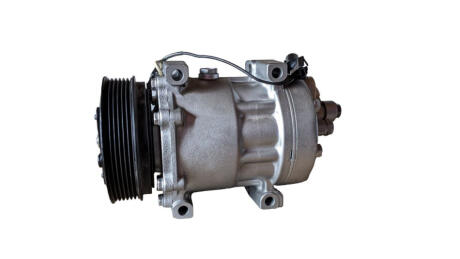 Компресор кондиціонера MITSUBISHI CARISMA (DA) 96-06,Carisma 95-04; VOLVO V40 (645) 95-04,S40 I (VS) 95-03,V40 95-04 MSG SD7H15-7983 (фото 1)