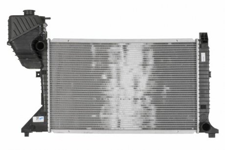 Радіатор основний 2.3D me,2.9D Mercedes Sprinter 901-905 95-06 NRF 50558