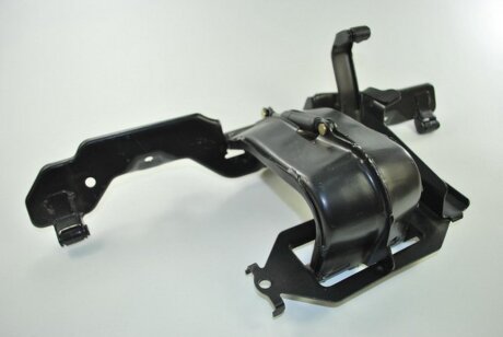 Опора вітровиків кабіни Прав SCANIA 4 05.95-04.08 PACOL BPC-SC008R (фото 1)