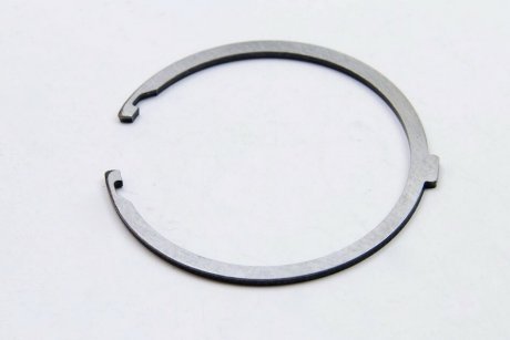 Кольцо стопорное полуоси Renault RENAULT / DACIA 8200295074