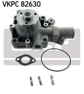 RENAULT Помпа воды Trafic,Master,Iveco 2,5D 81- SKF VKPC 82630