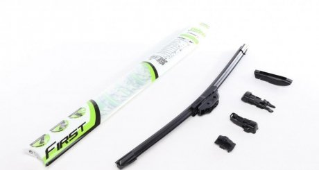 Щетка стеклоочист. 450 бескаркасная First Multiconnection Valeo 575003