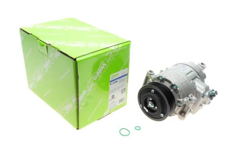 Компресор кондиціонера VOLKSWAGEN Transporter Valeo 813248 (фото 1)
